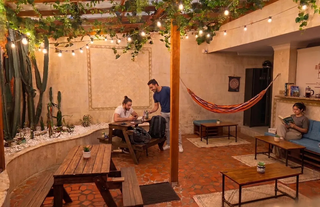 Paisa Hostel Medellín-1